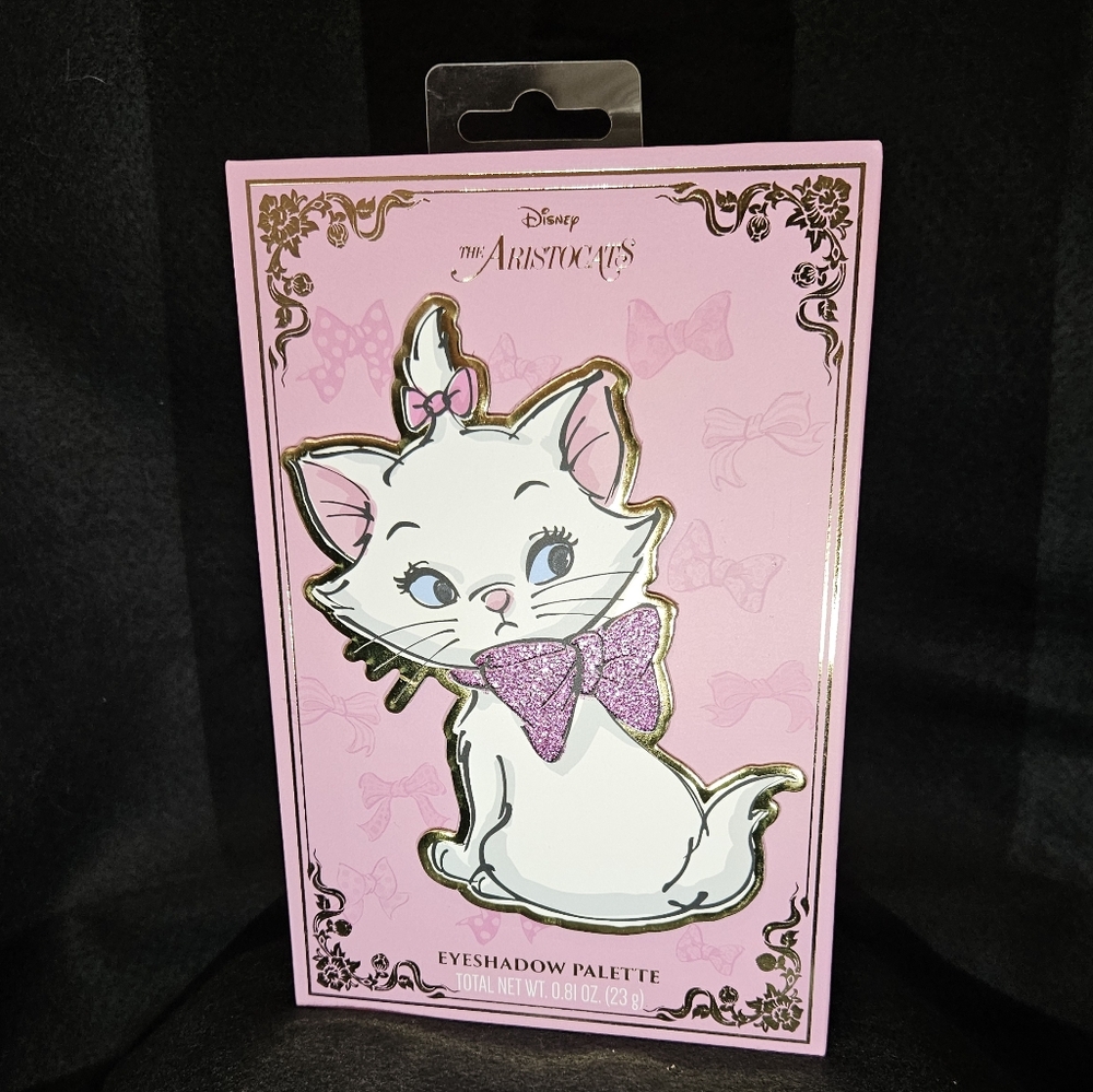 Disney Marie from the Aristocats Makeup Eyeshadow Palette